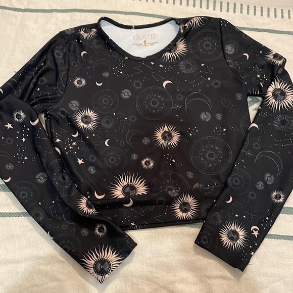 Skatie rash guard (long sleeve) - Picture 1 of 1